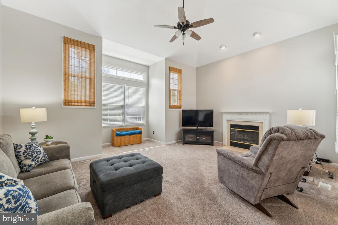 GREEN TRAILS - Residential