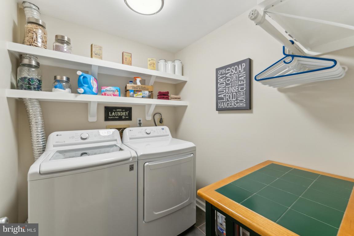 GREEN TRAILS - Residential