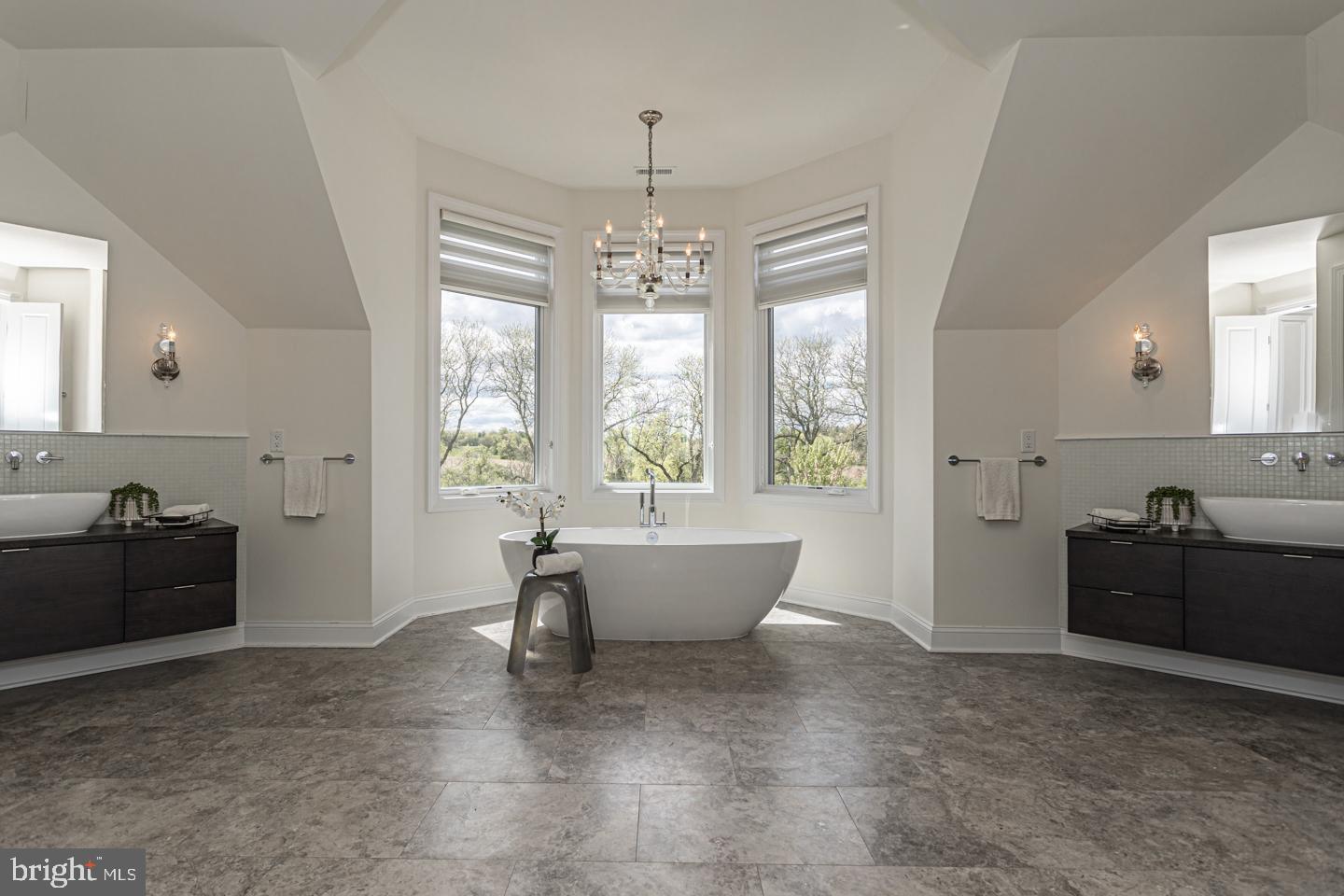 VINTAGE FARM - Residential