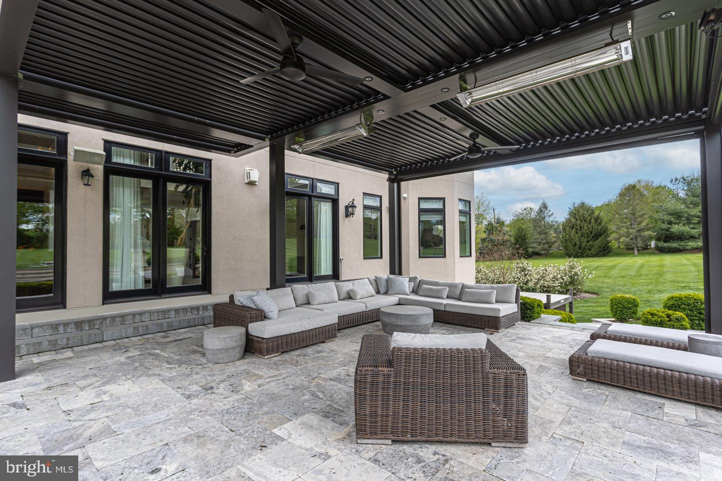 VINTAGE FARM - Residential