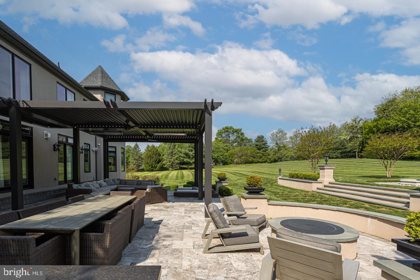 VINTAGE FARM - Residential