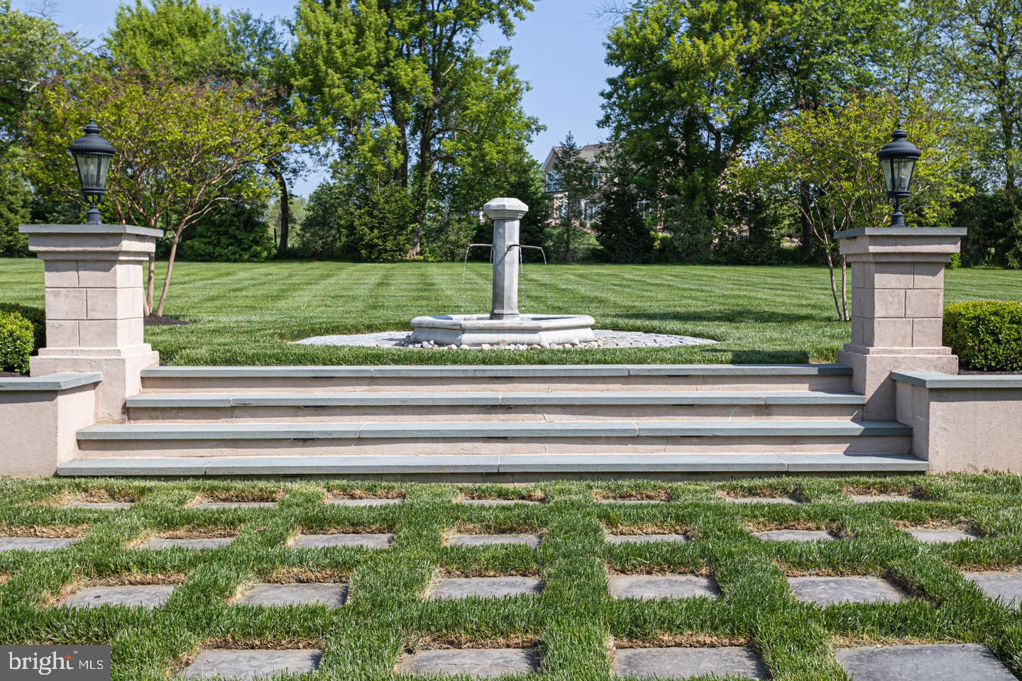 VINTAGE FARM - Residential