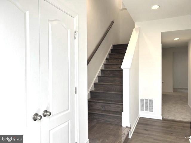 MARTINSBURG STATION - Residential