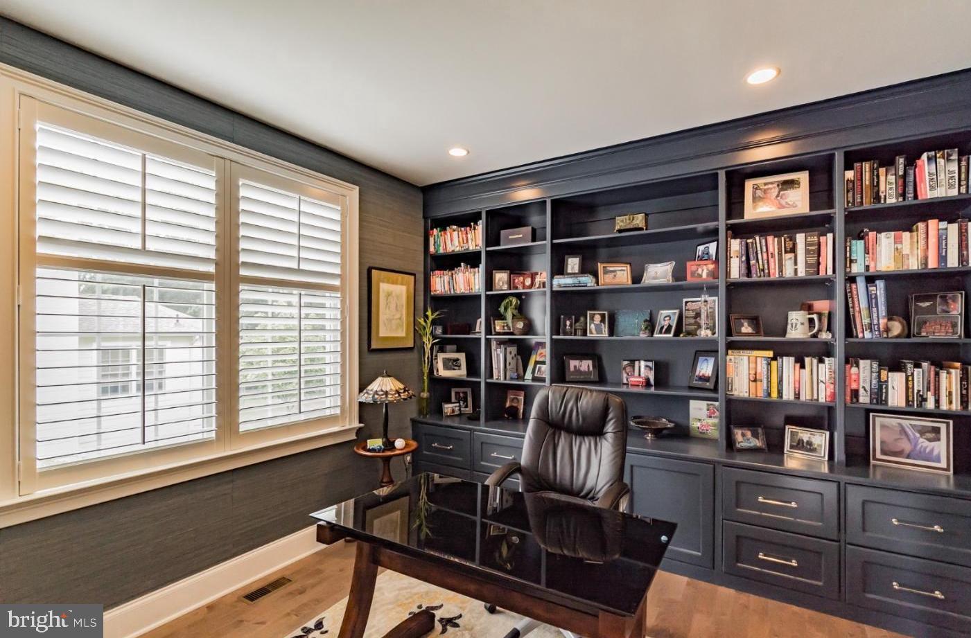 LISETER - Residential