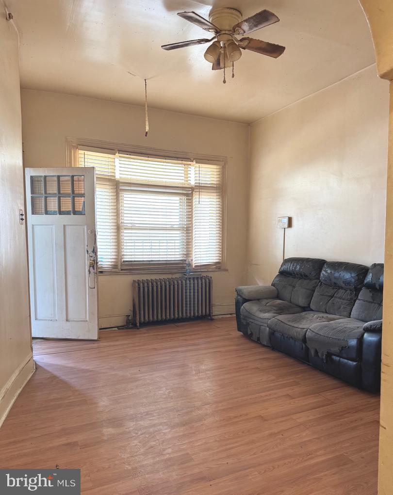 FAIRMOUNT - Residential