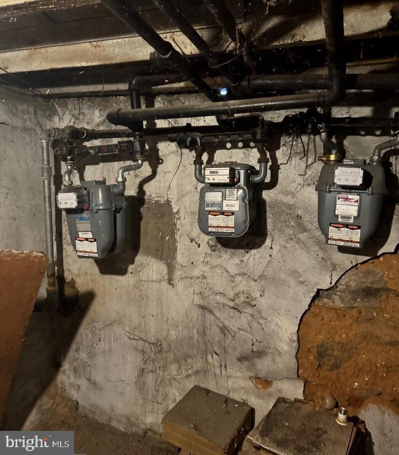 FAIRMOUNT - Residential