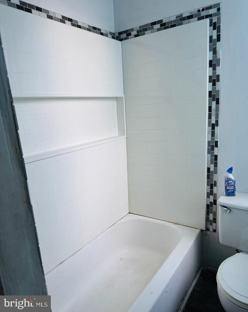 FAIRMOUNT - Residential