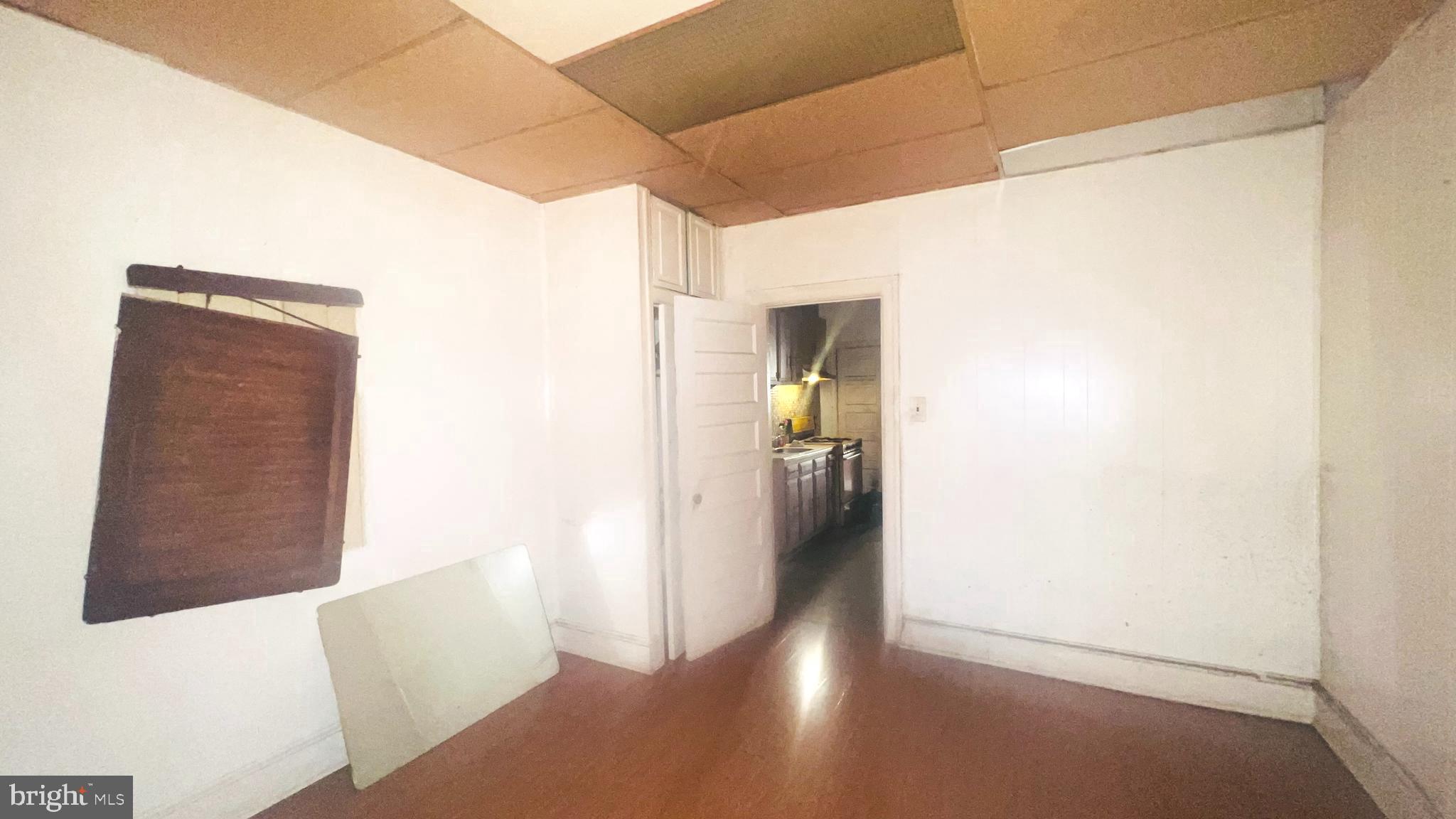 FAIRMOUNT - Residential