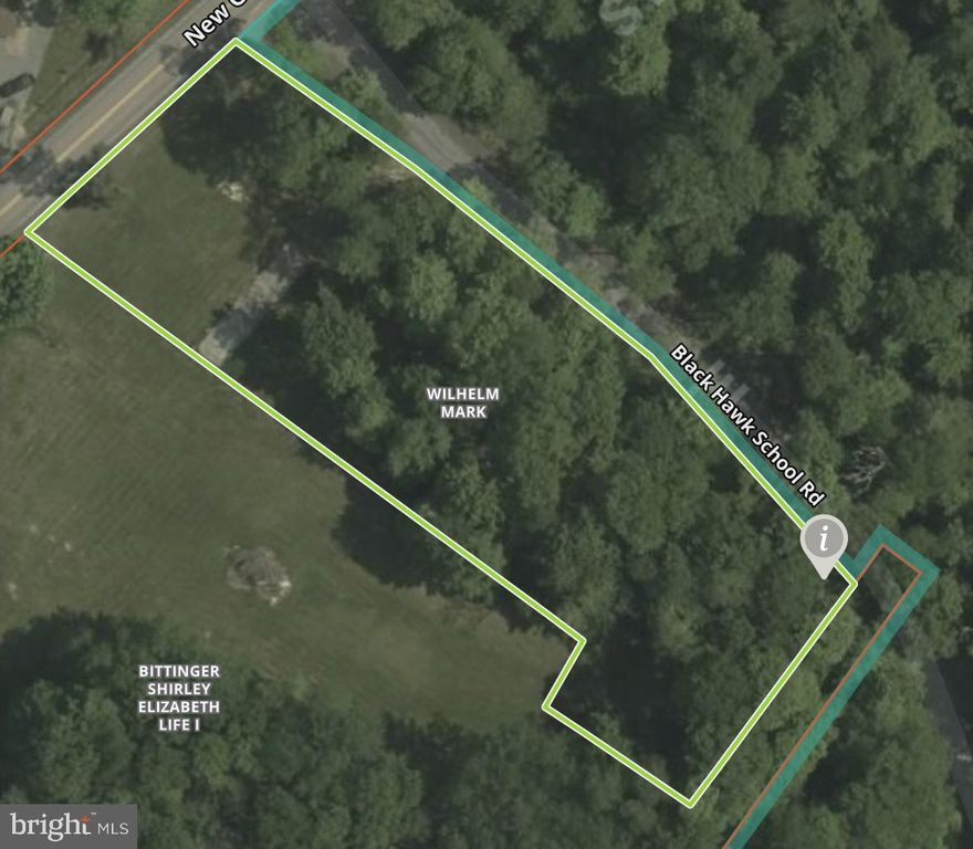 1+ acre lot in close proximity to thousands of acres of state land.