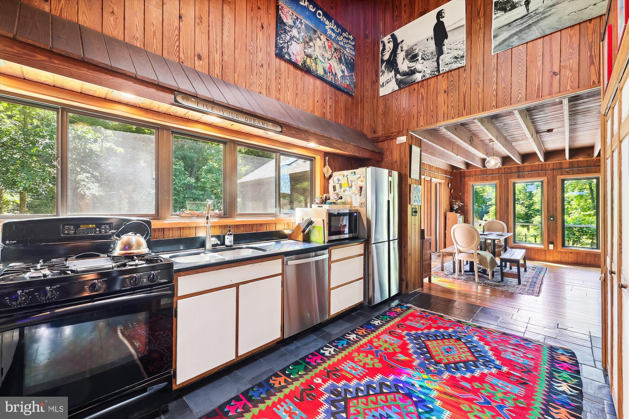 1290 OLD LANDING ROAD