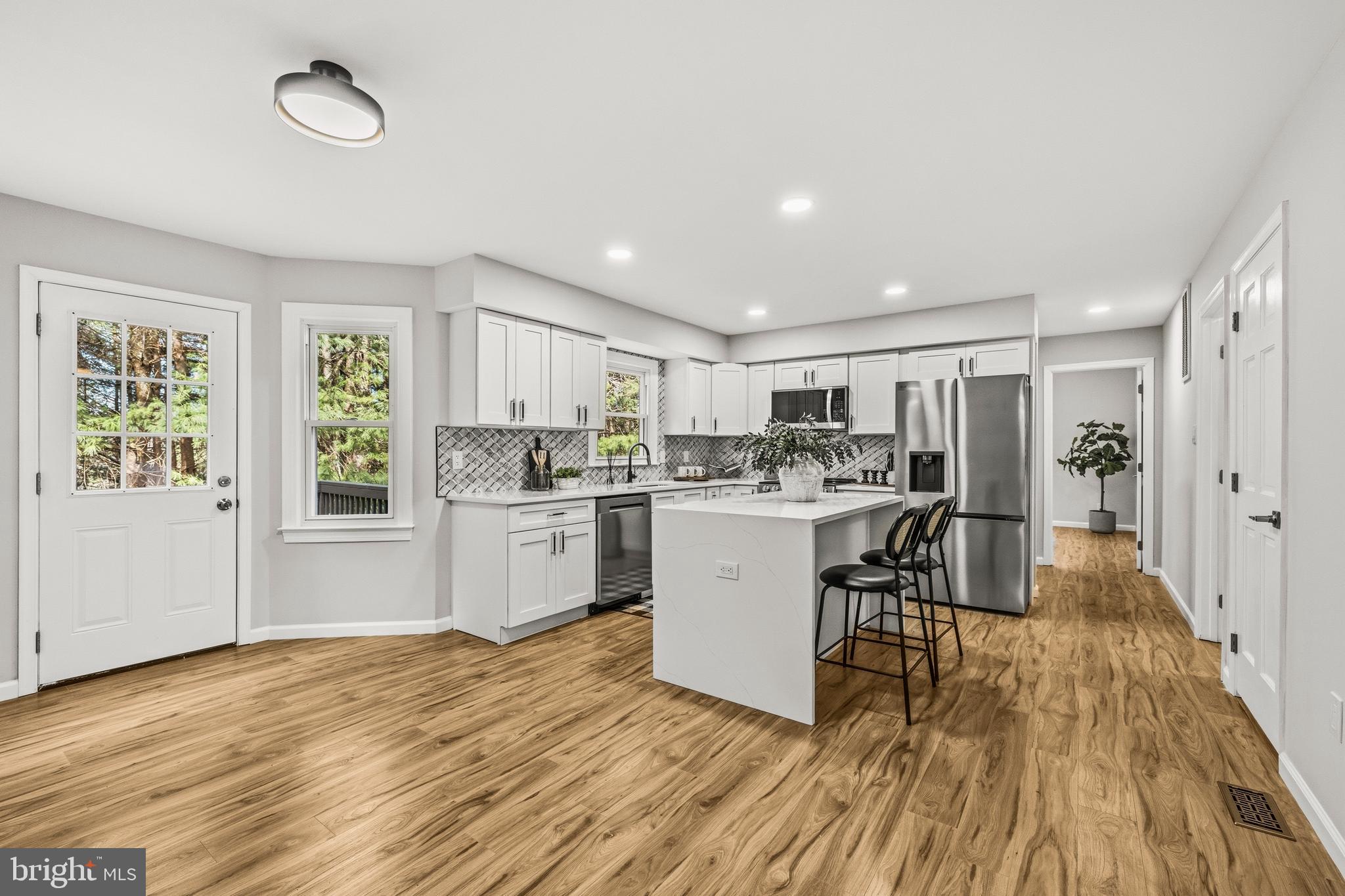 MOSBY WOODS - Residential