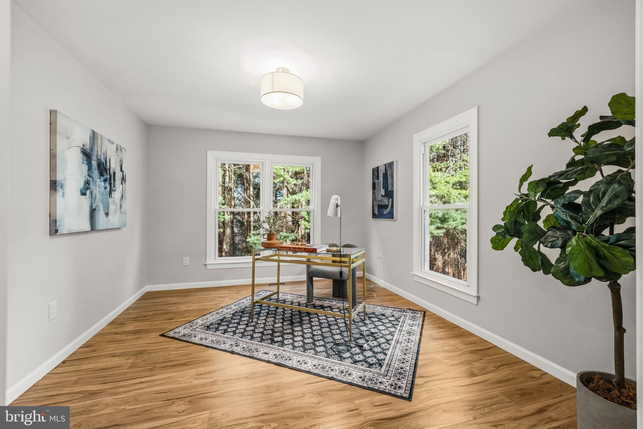 MOSBY WOODS - Residential