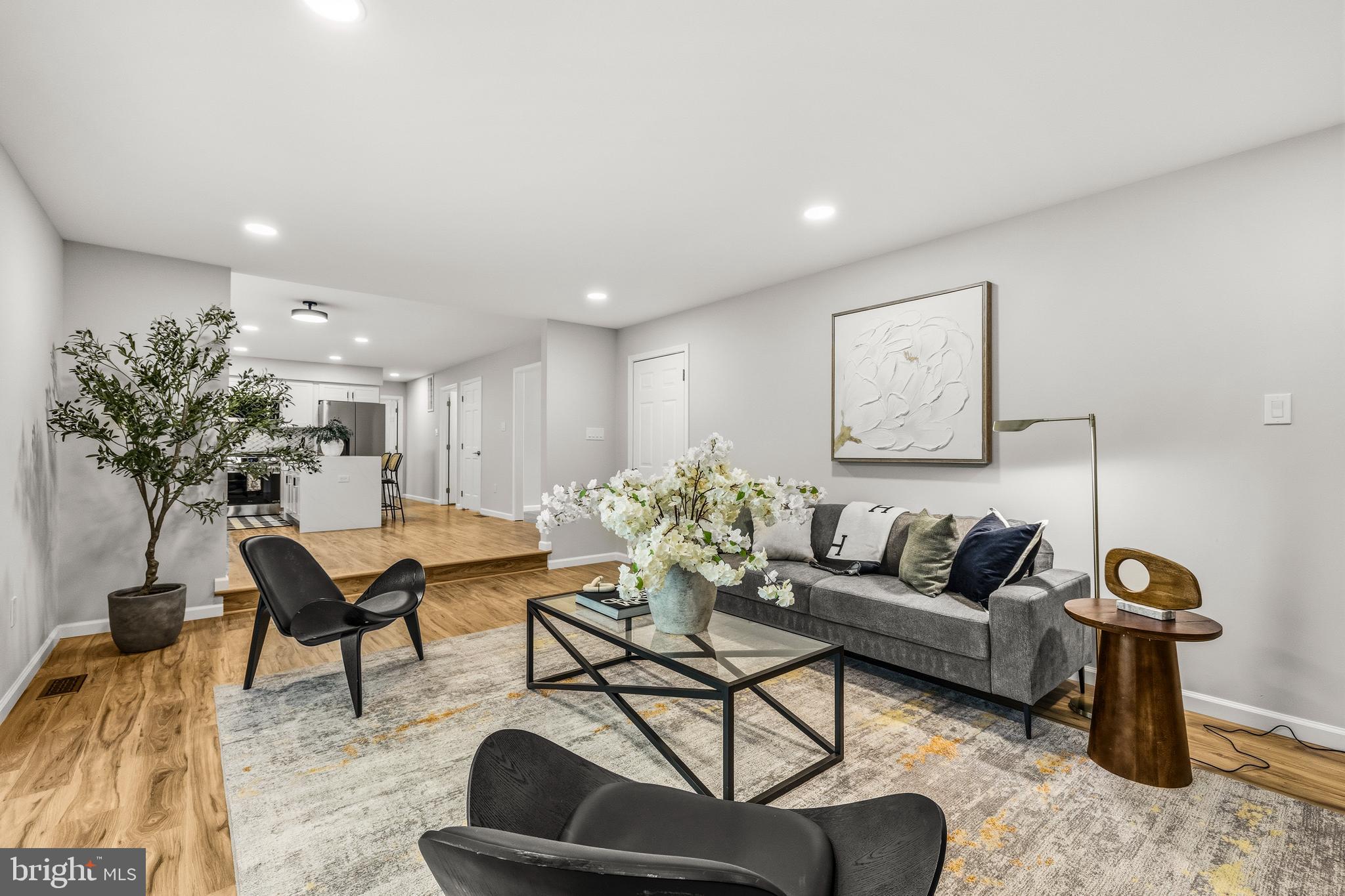 MOSBY WOODS - Residential