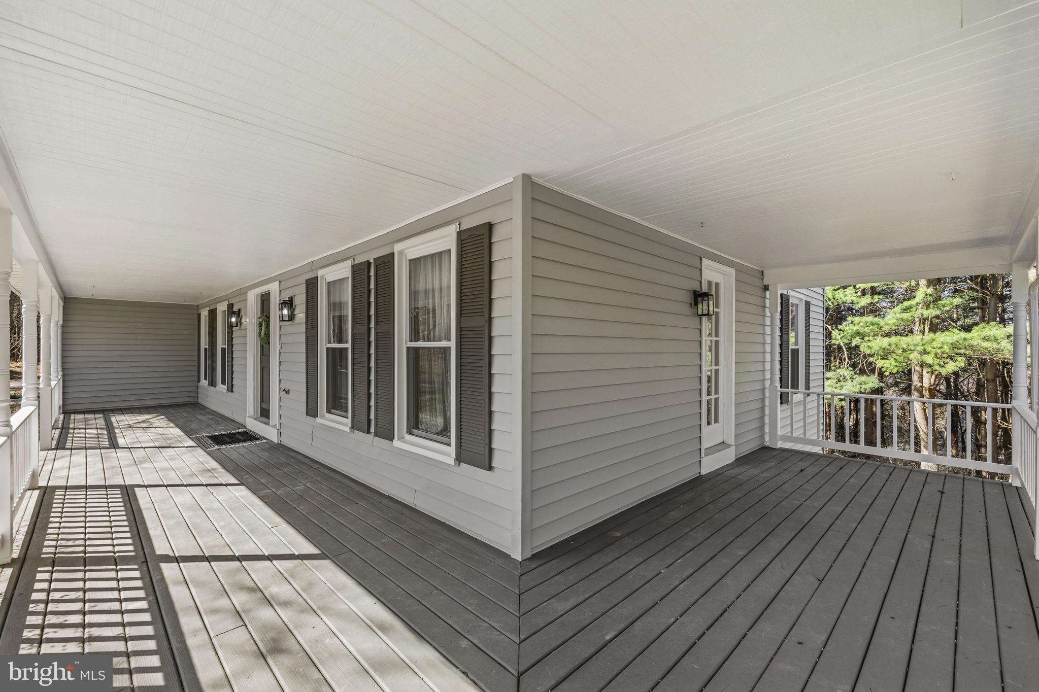 MOSBY WOODS - Residential