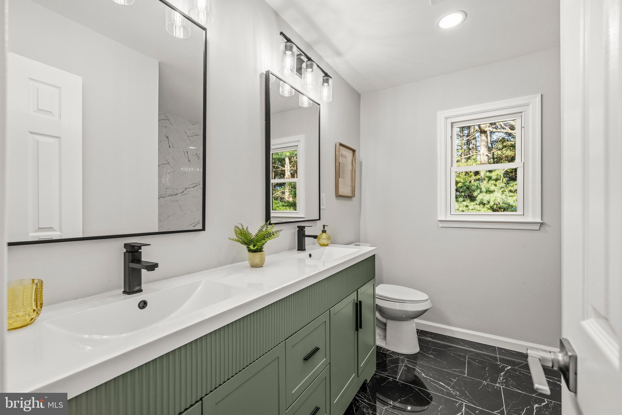 MOSBY WOODS - Residential