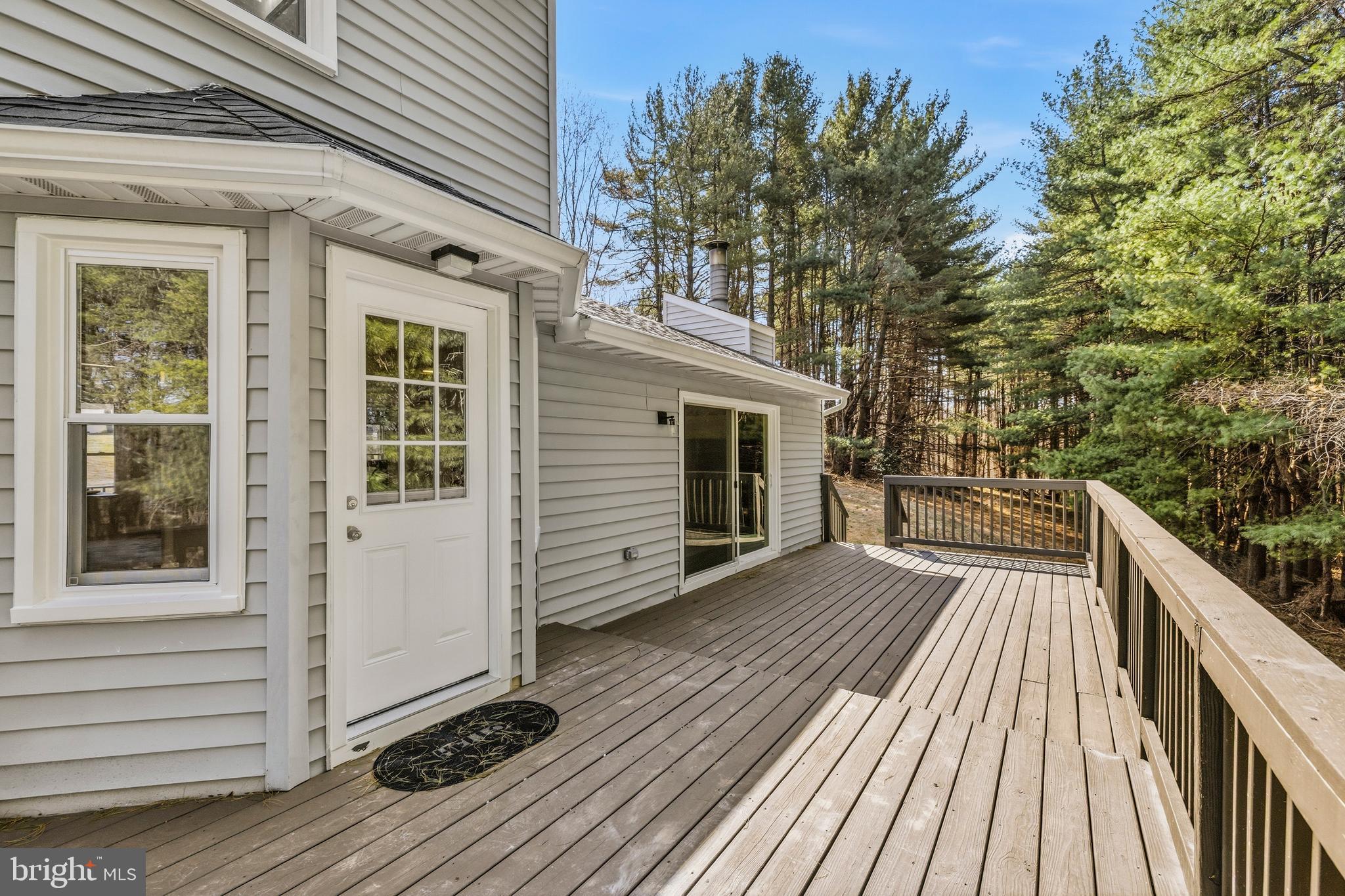 MOSBY WOODS - Residential