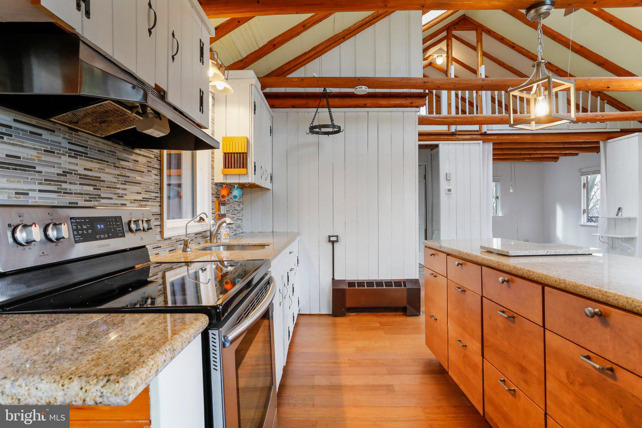 SHANNONDALE - Residential