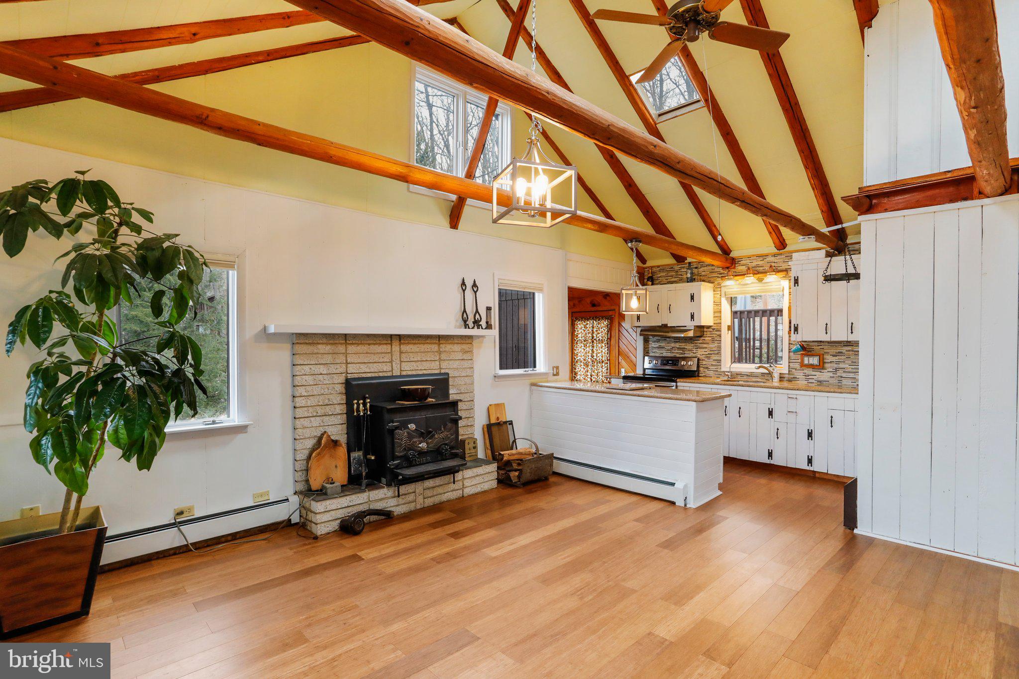 SHANNONDALE - Residential