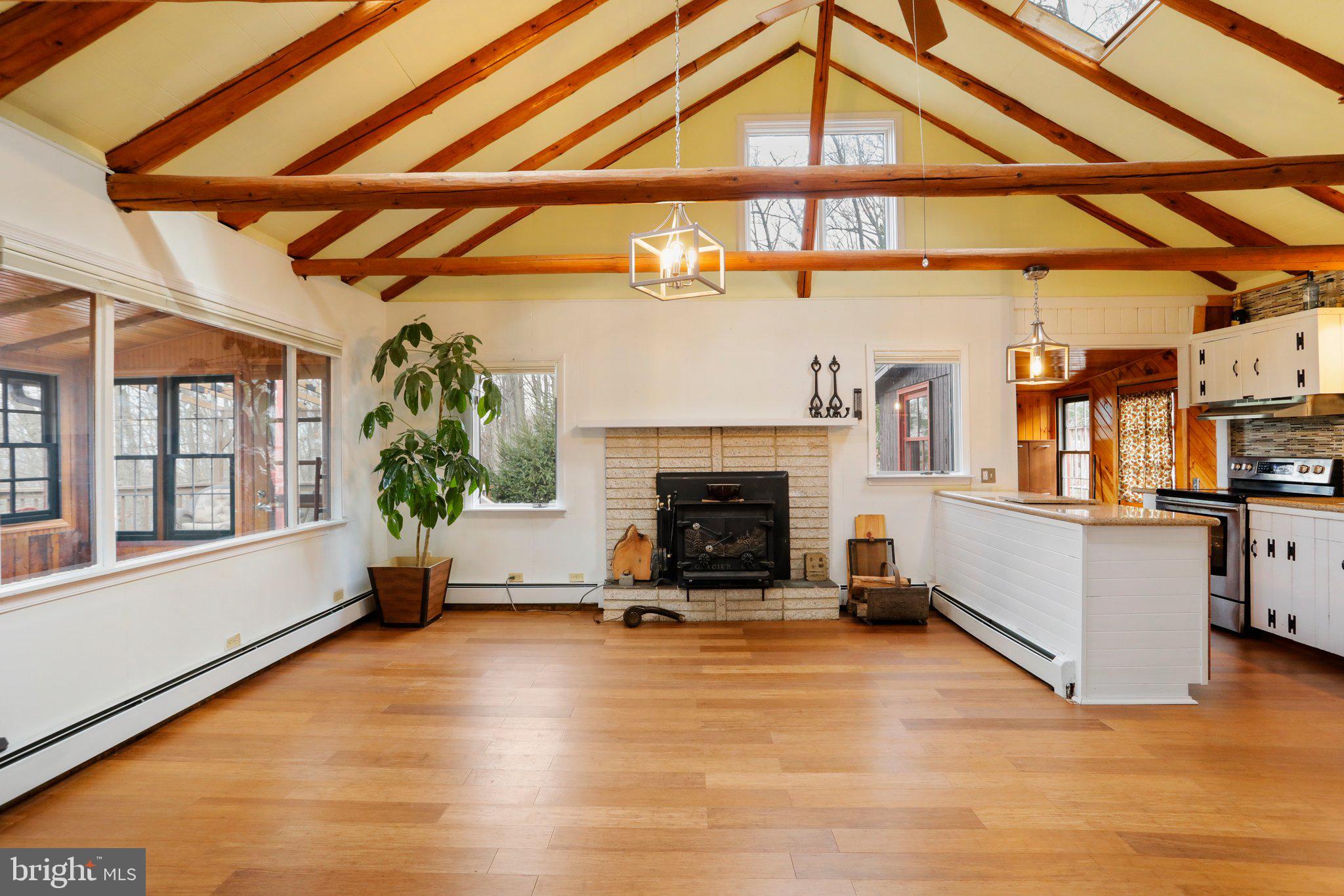 SHANNONDALE - Residential