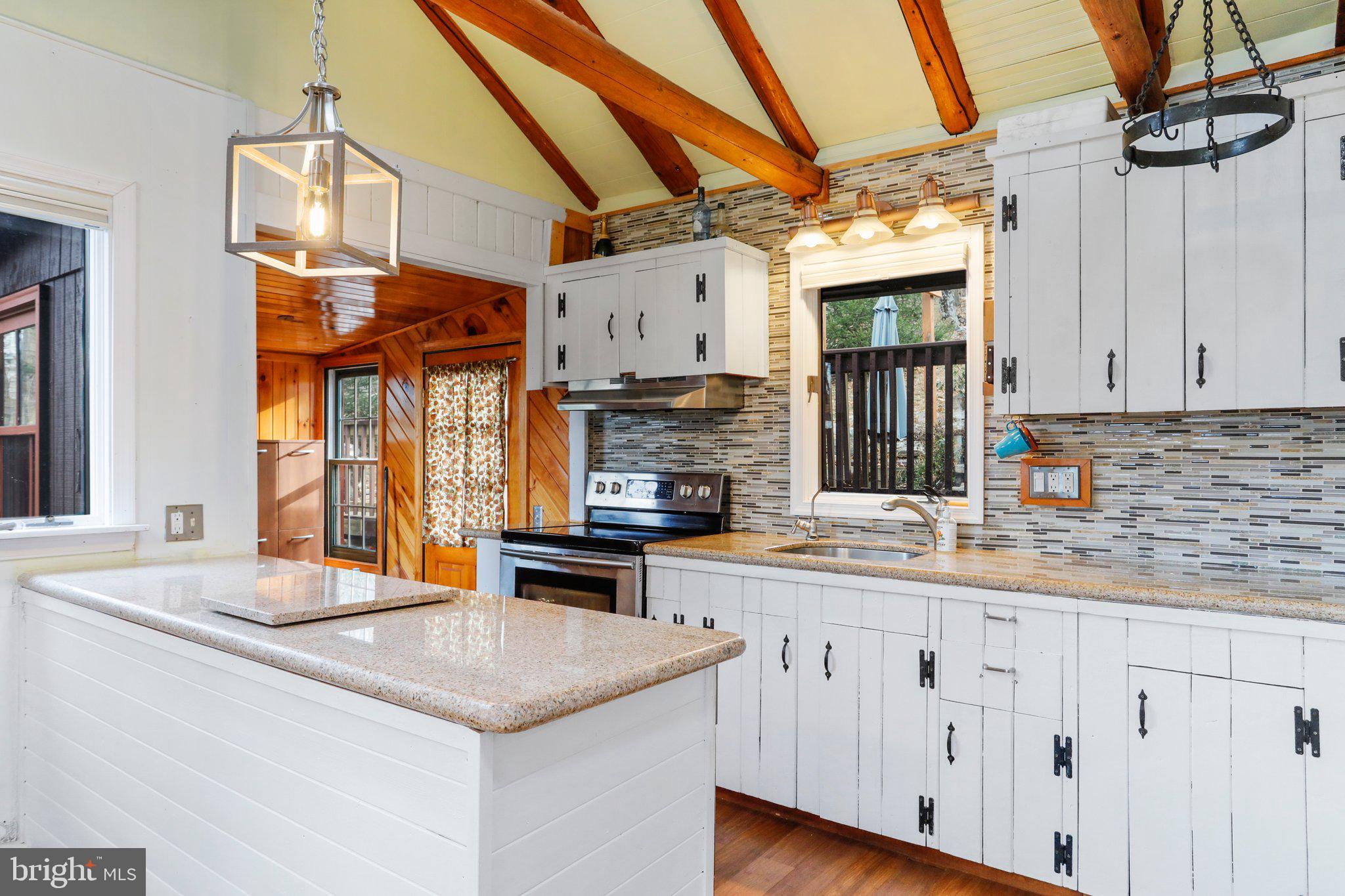 SHANNONDALE - Residential