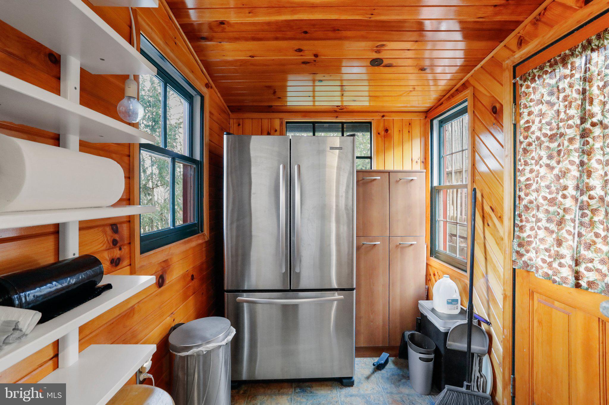 SHANNONDALE - Residential