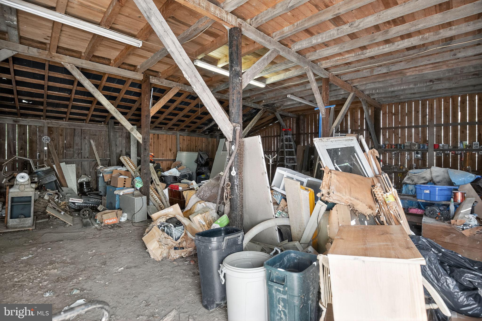 BUMPY KNOLLS - Residential