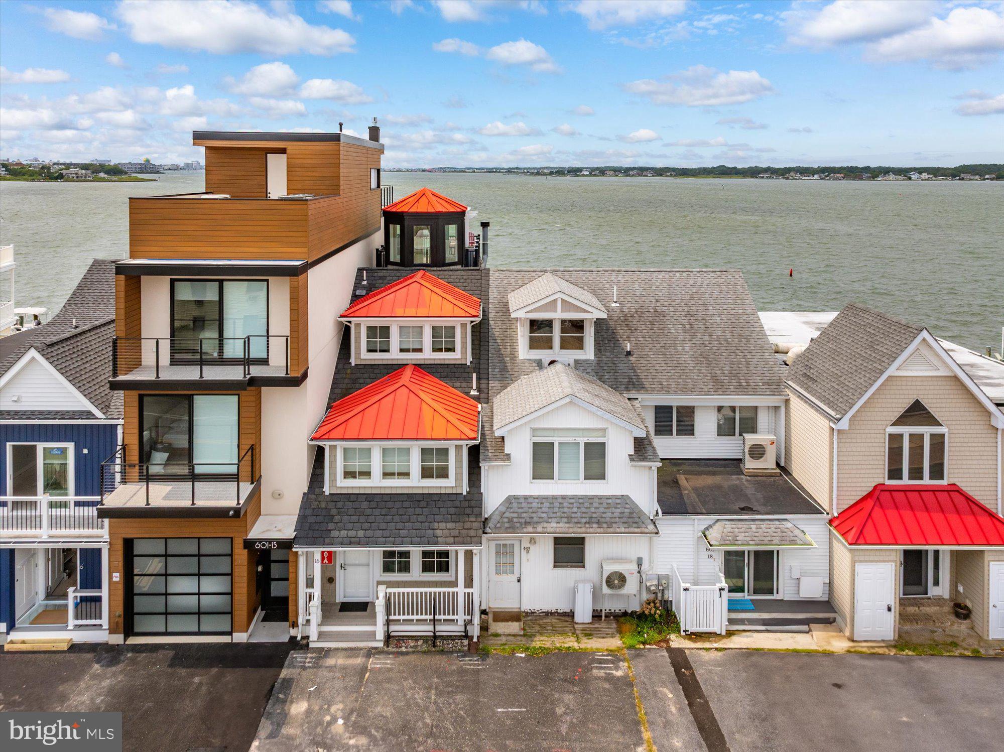 601 BAYSHORE DRIVE 16