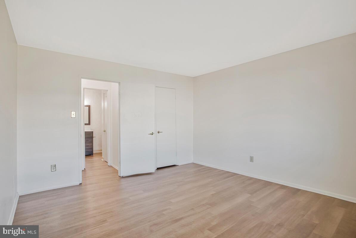 PINES CONDOMINIUM - Residential