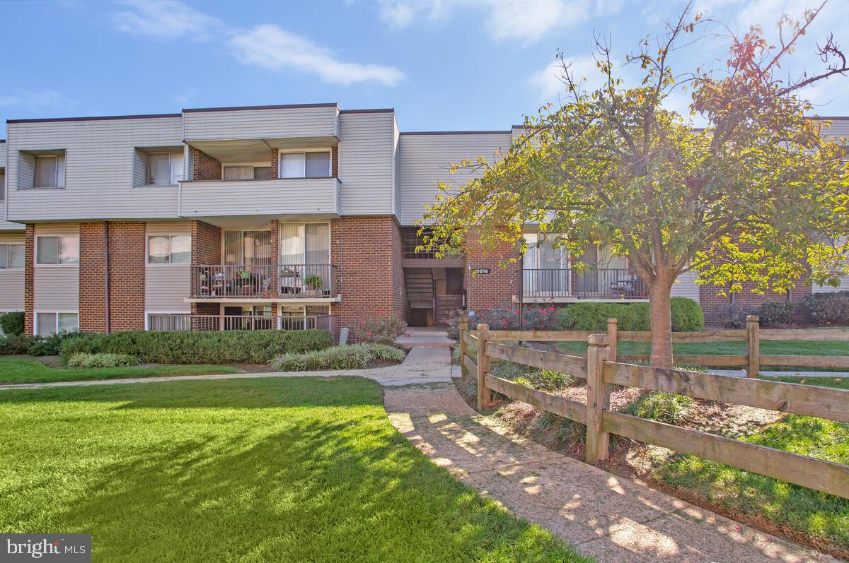 10216 PRINCE PLACE 9-204