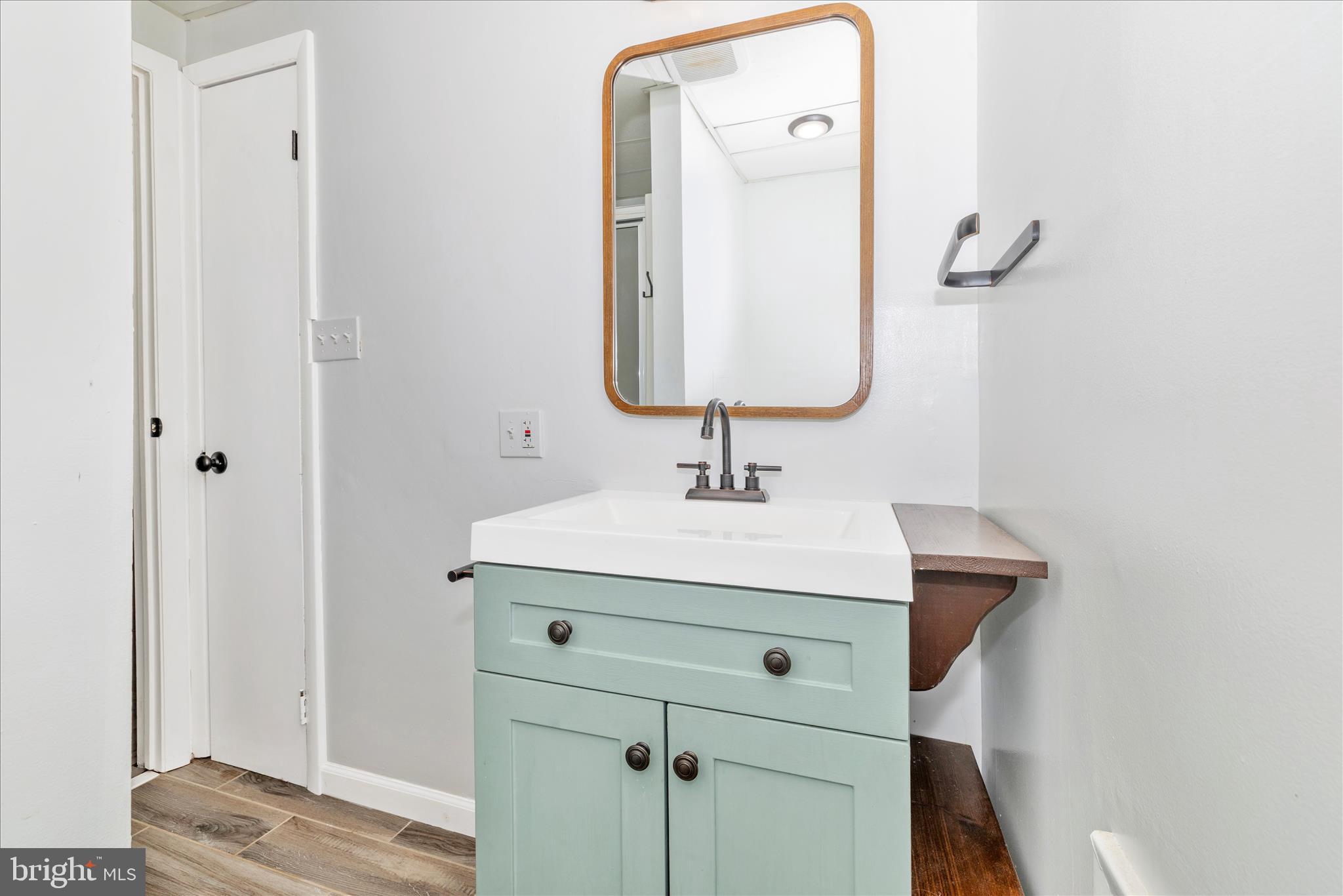 BOWERCREST - Residential