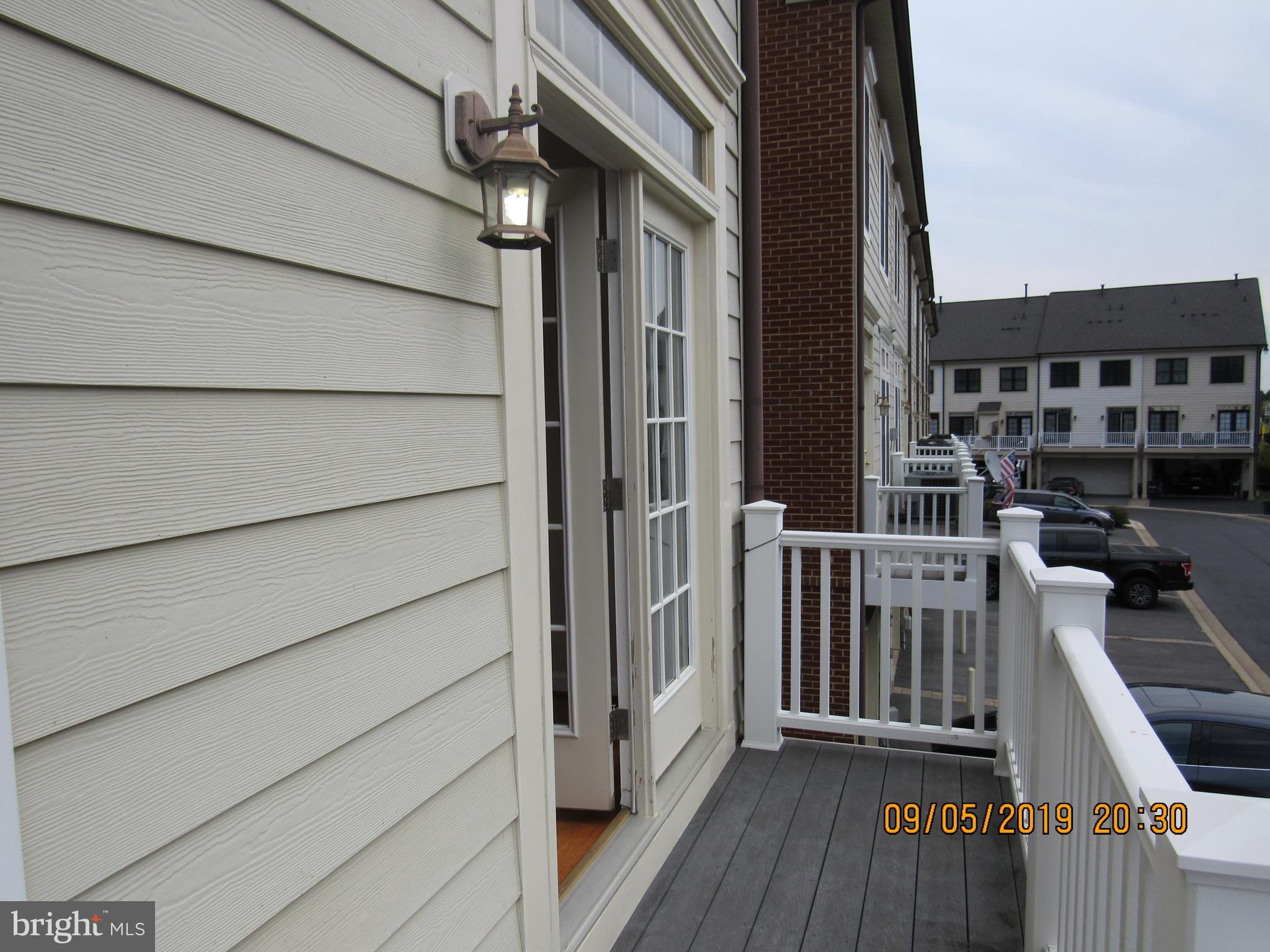 VILLAGES OF URBANA - Residential Lease