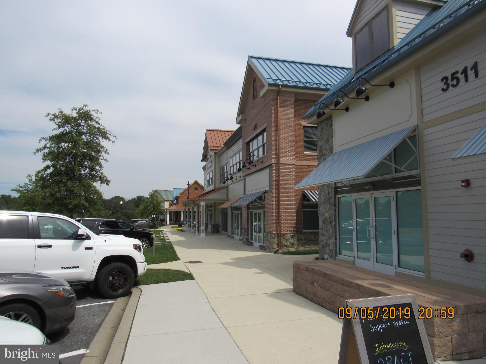 VILLAGES OF URBANA - Residential Lease