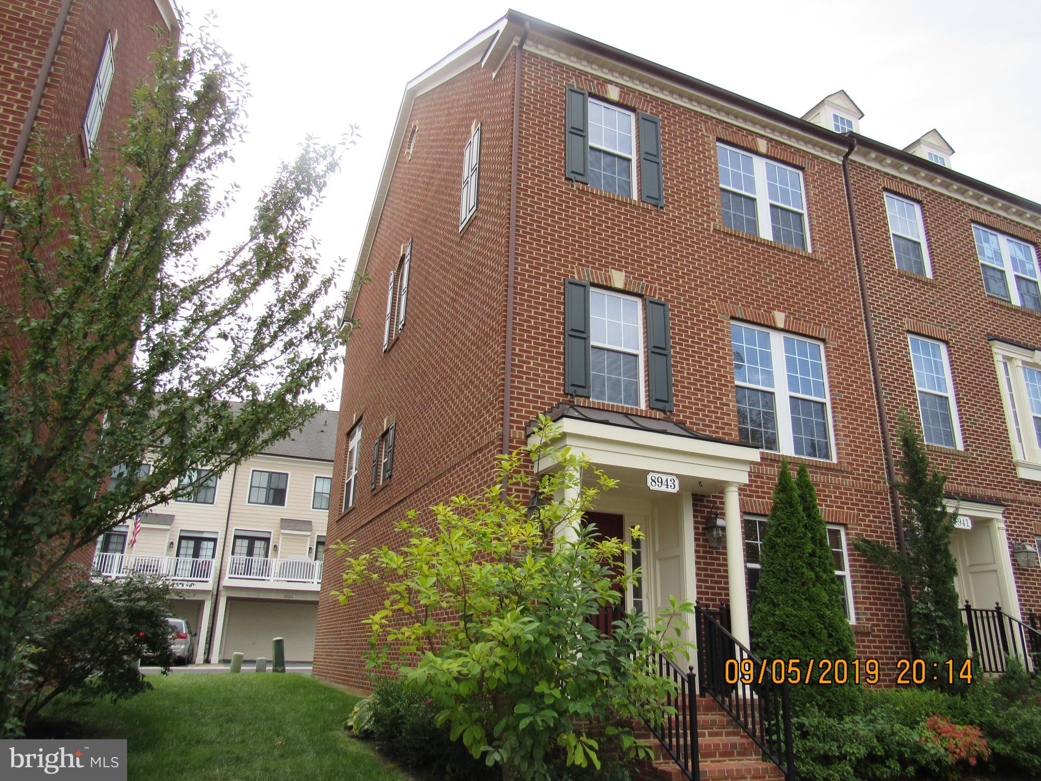 VILLAGES OF URBANA - Residential Lease