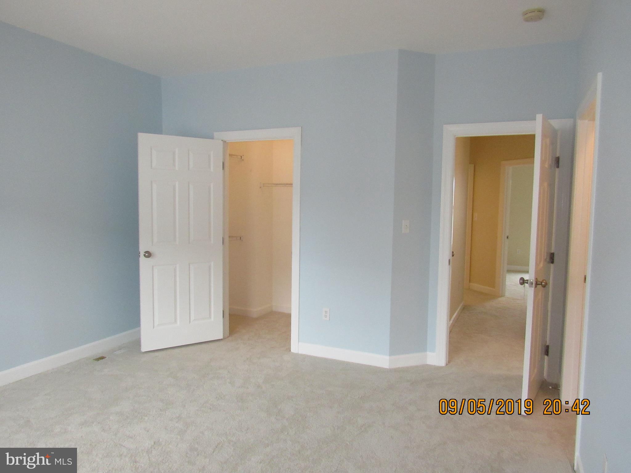 VILLAGES OF URBANA - Residential Lease