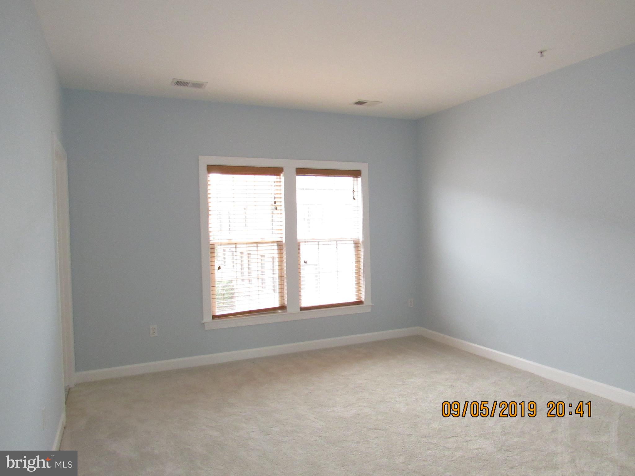 VILLAGES OF URBANA - Residential Lease