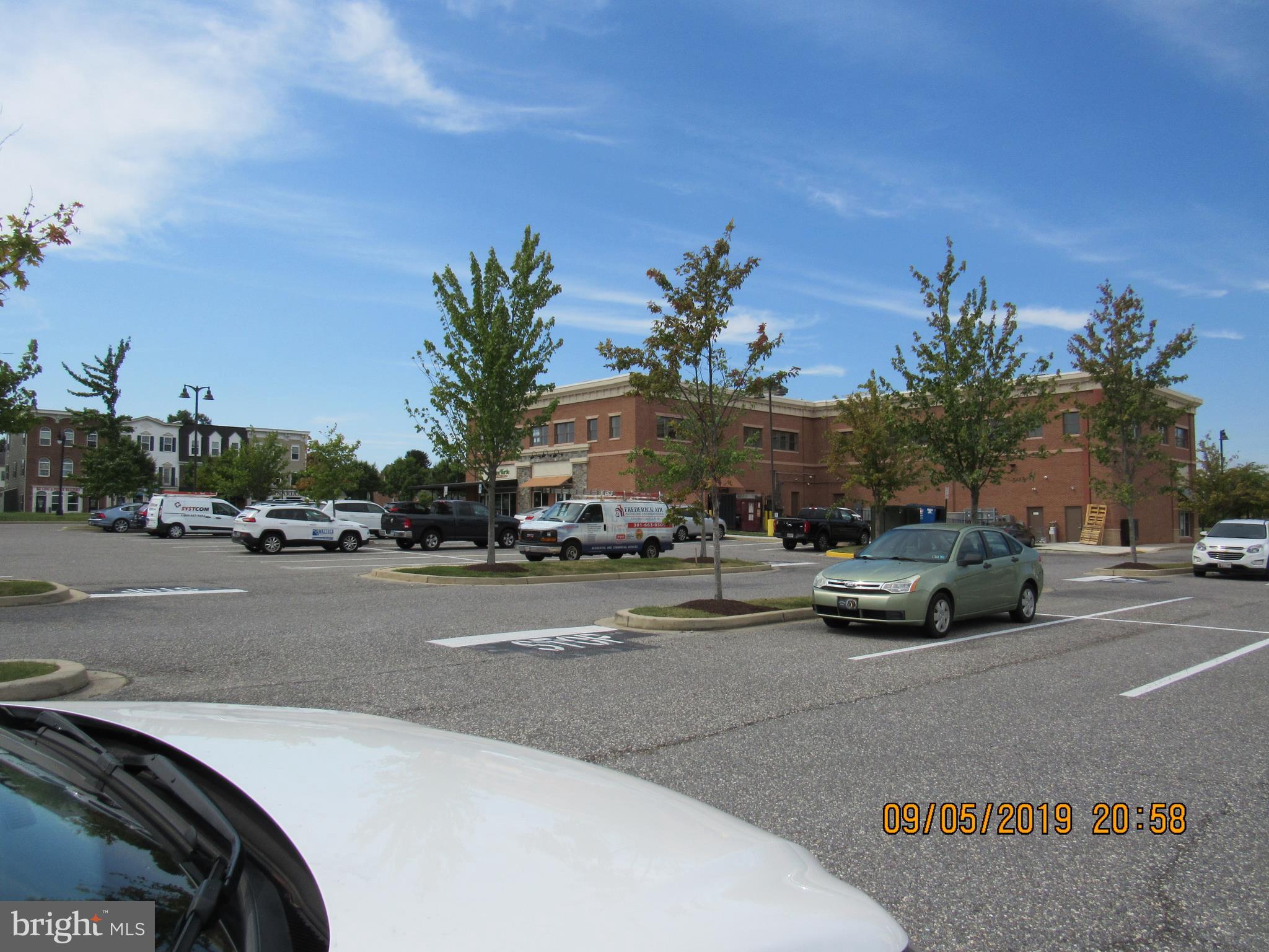 VILLAGES OF URBANA - Residential Lease