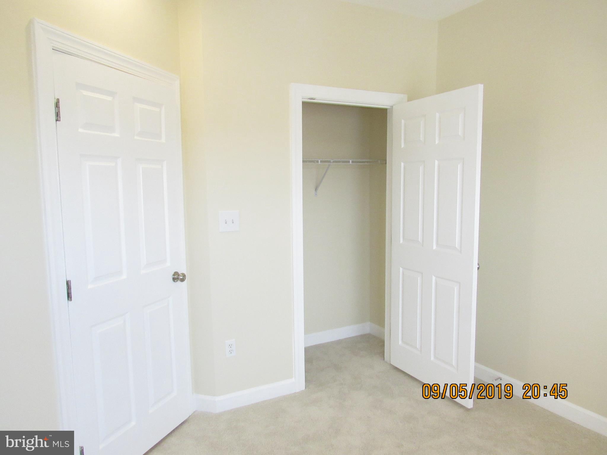 VILLAGES OF URBANA - Residential Lease