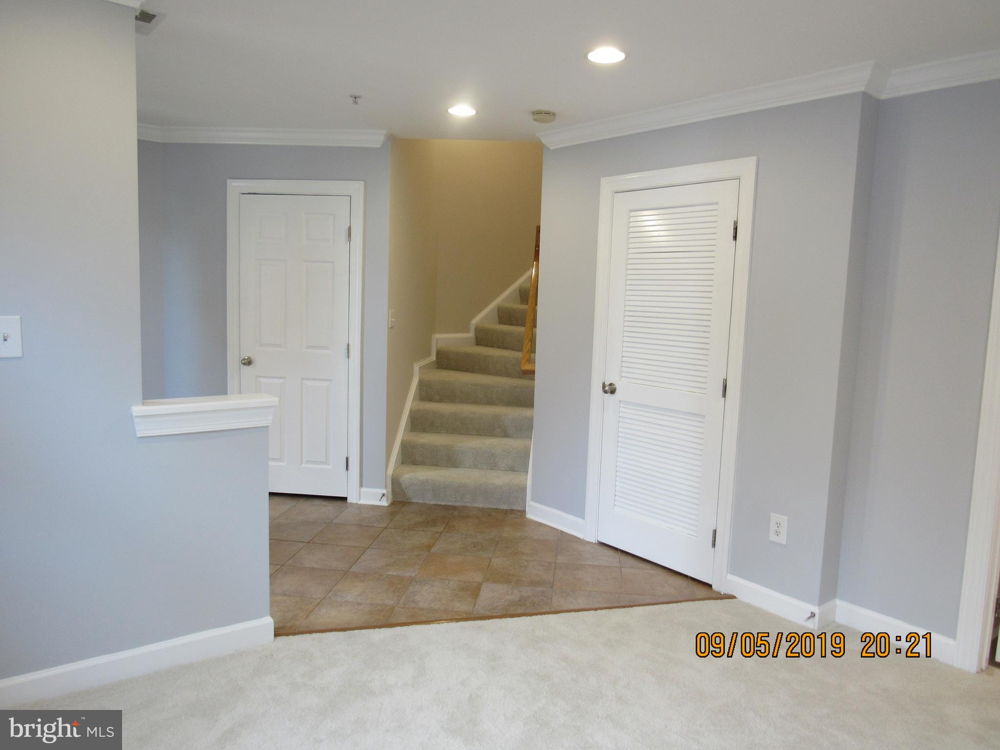 VILLAGES OF URBANA - Residential Lease