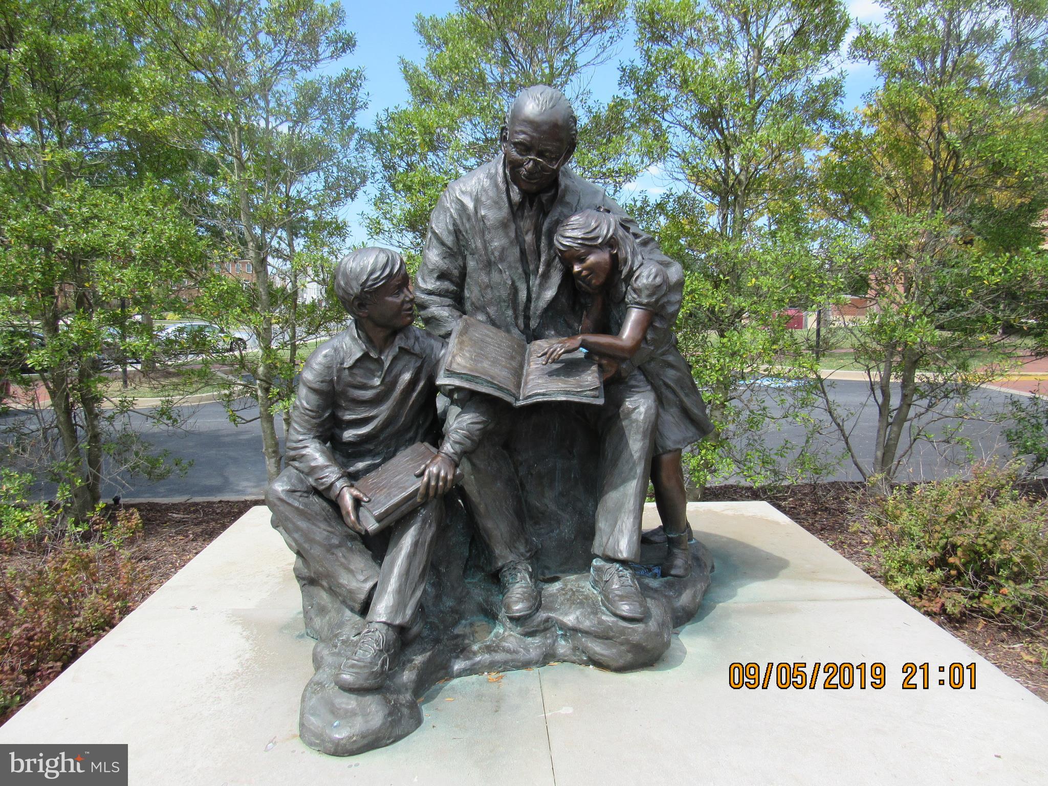 VILLAGES OF URBANA - Residential Lease