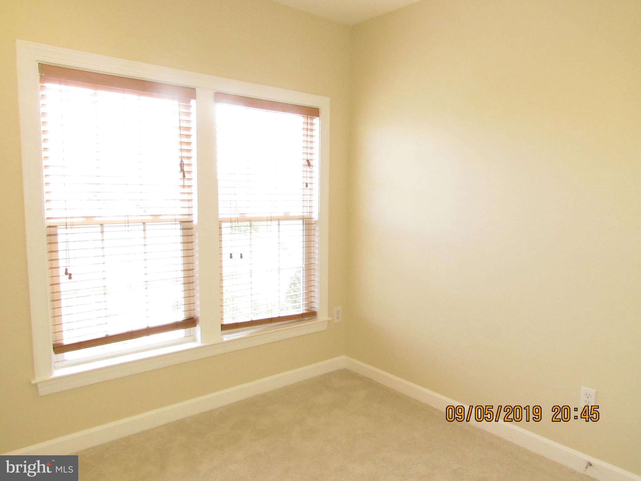 VILLAGES OF URBANA - Residential Lease