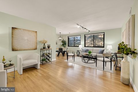 2016 N ADAMS STREET 604 ARLINGTON VA 22201