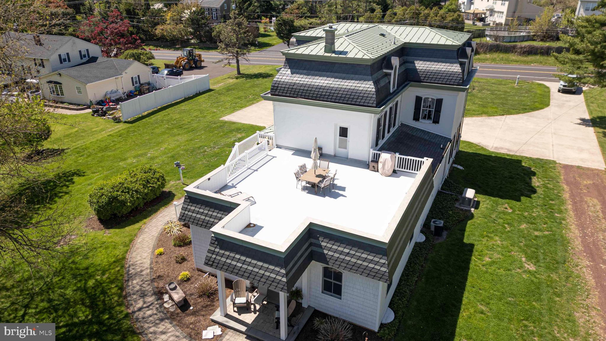 CHURCHVILLE MANOR - Residential
