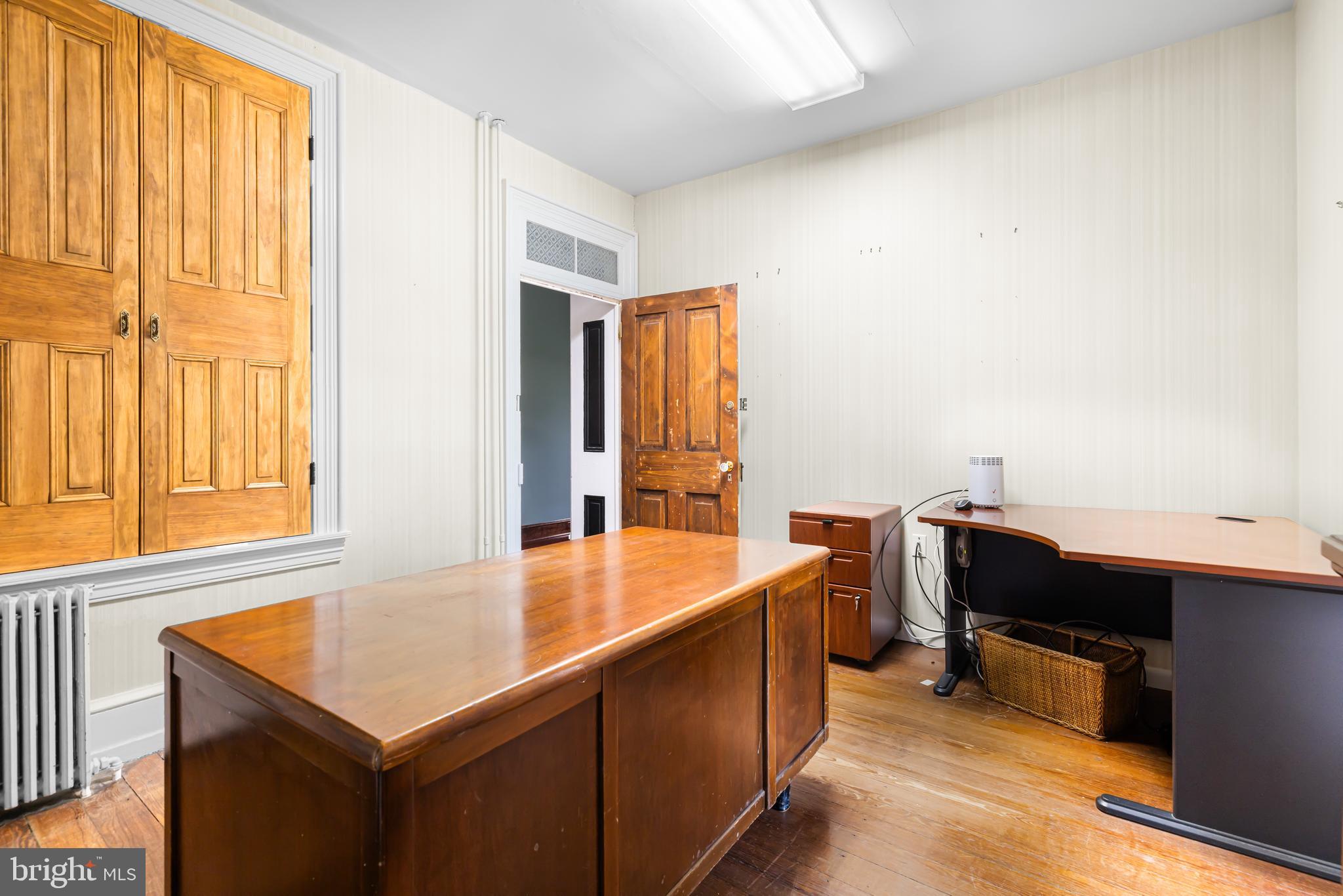CHURCHVILLE MANOR - Residential