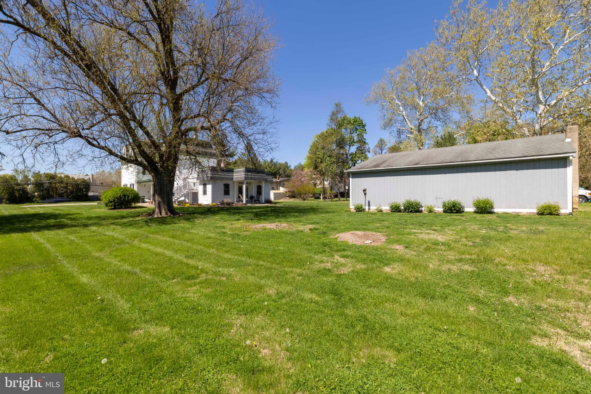 CHURCHVILLE MANOR - Residential