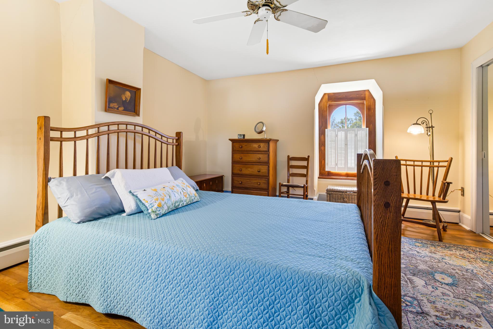 CHURCHVILLE MANOR - Residential