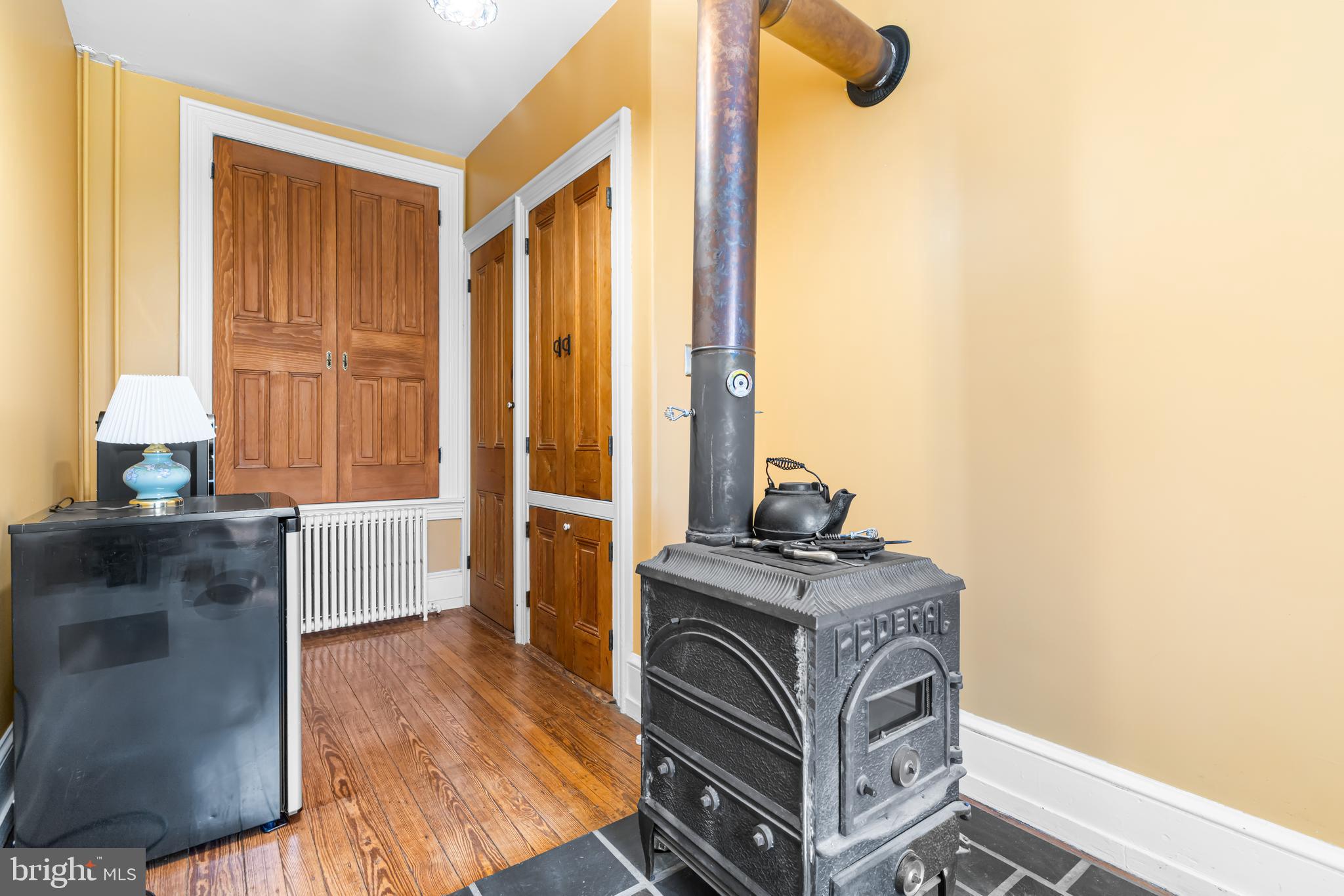 CHURCHVILLE MANOR - Residential