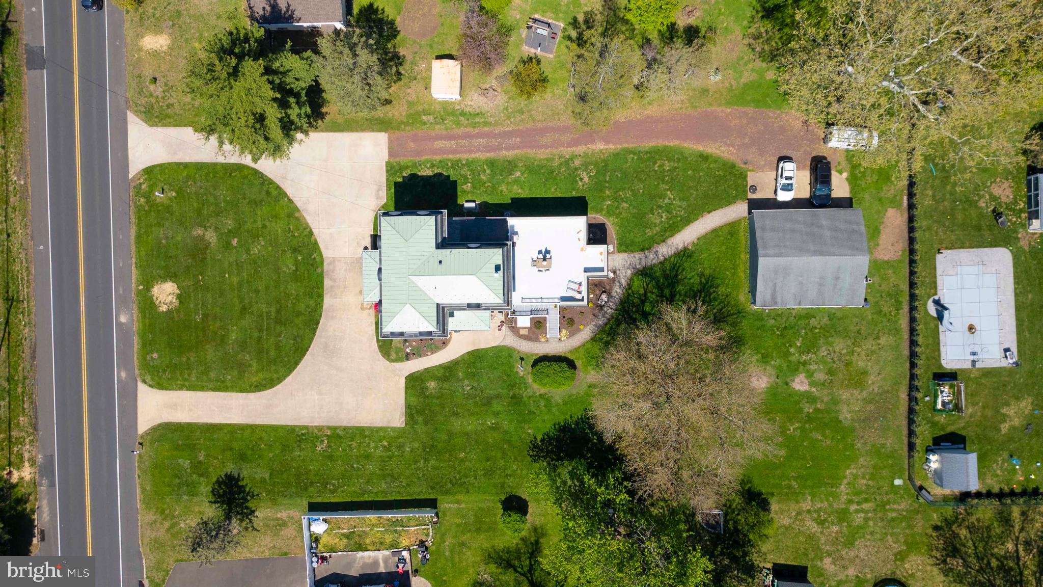 CHURCHVILLE MANOR - Residential