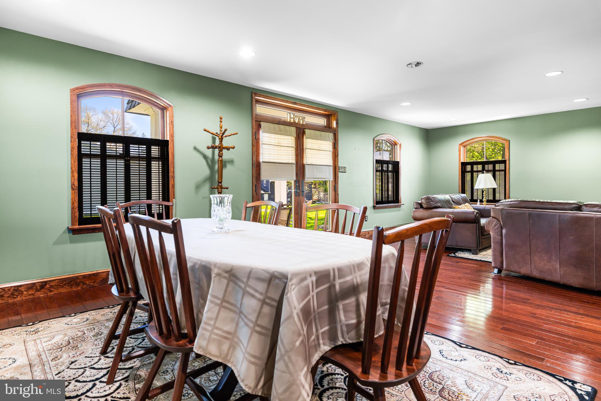 CHURCHVILLE MANOR - Residential