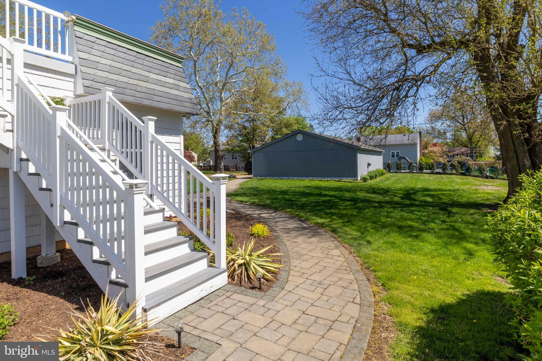 CHURCHVILLE MANOR - Residential