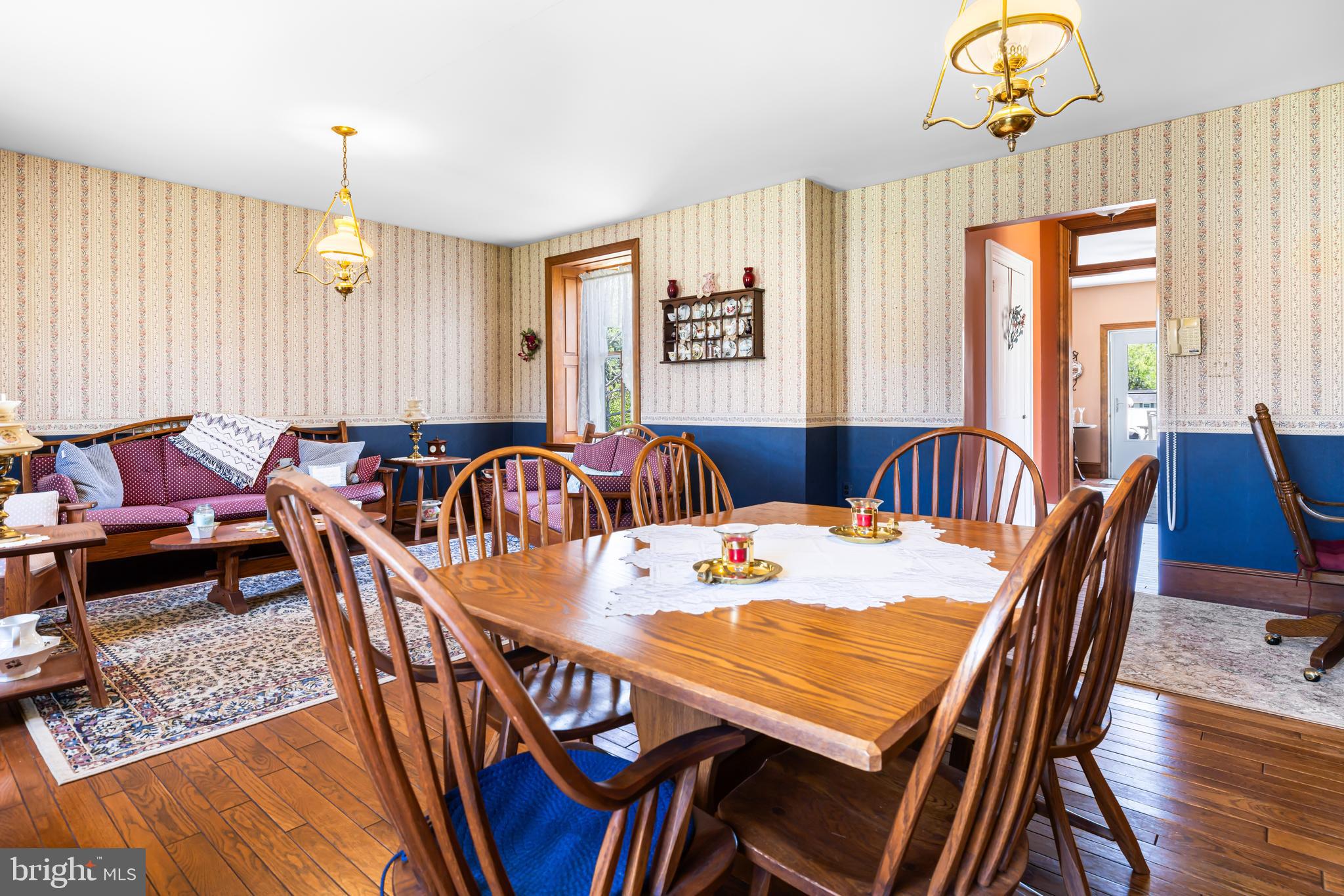 CHURCHVILLE MANOR - Residential